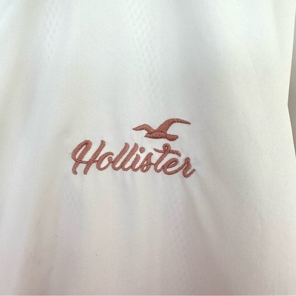 Hollister windbreaker jacket, dolman sleeves, oversized fit, high-low hem - Picture 11 of 15